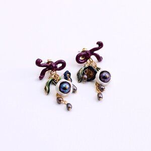 Les NEREIDES dangle enamel pearl earrings